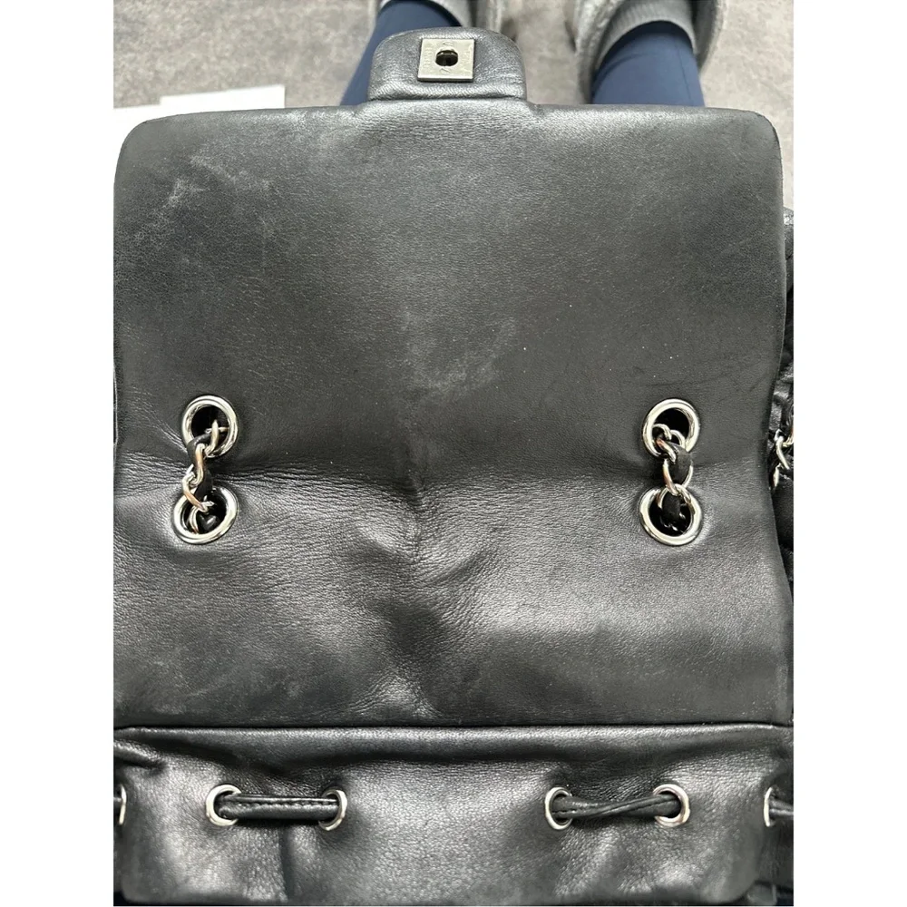 CHANEL Black Interior Leather Bagpack‎ .